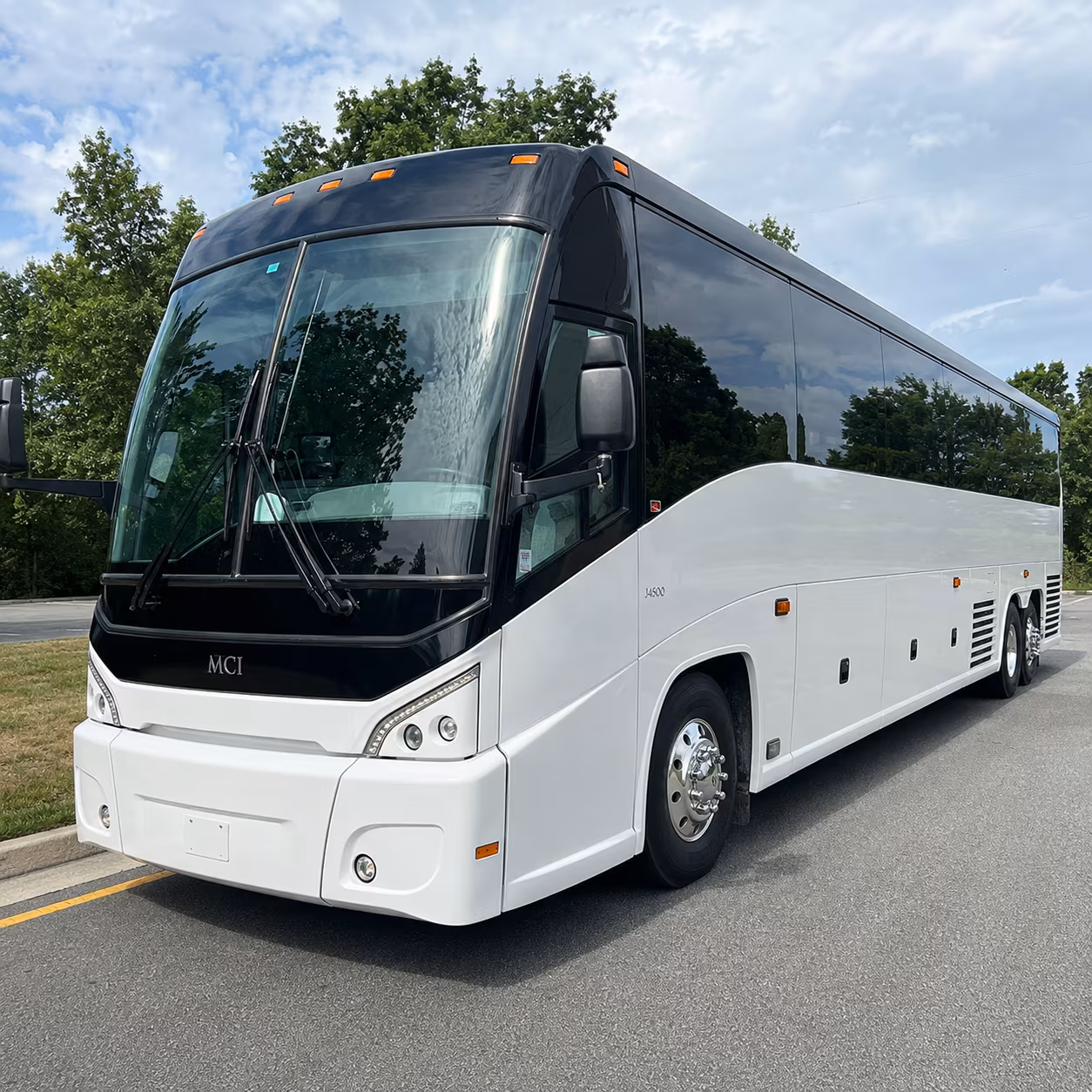 camden charter bus rental
