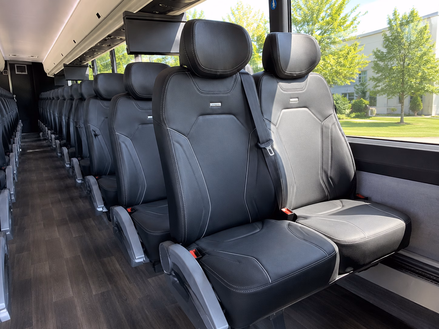 edison charter buses