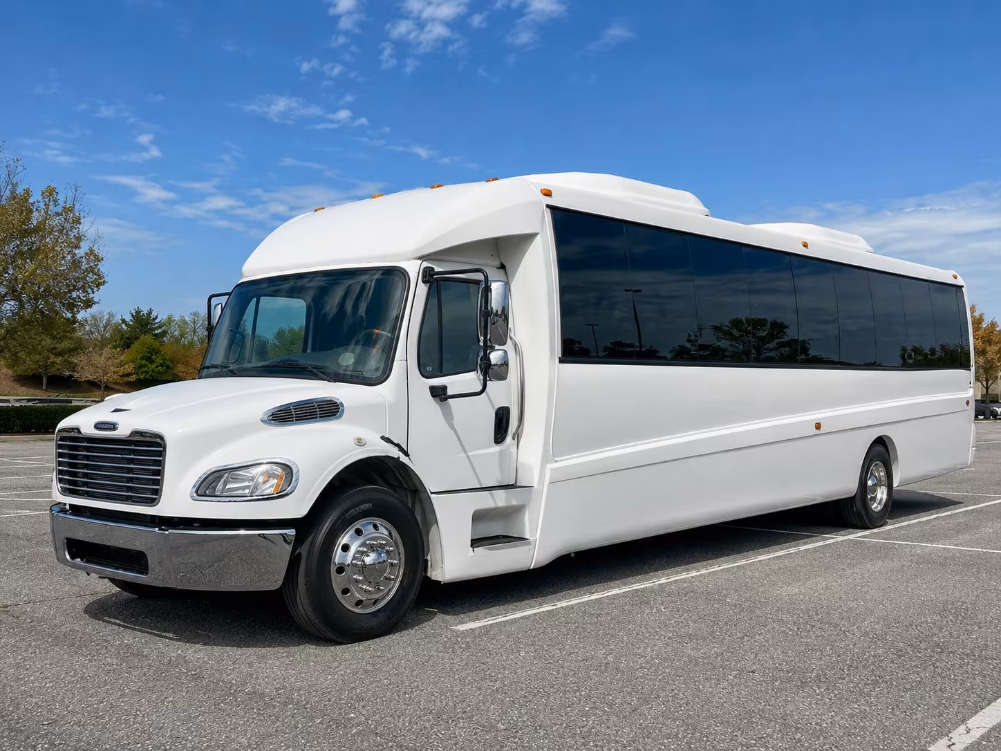 mount laurel 30 passenger party bus