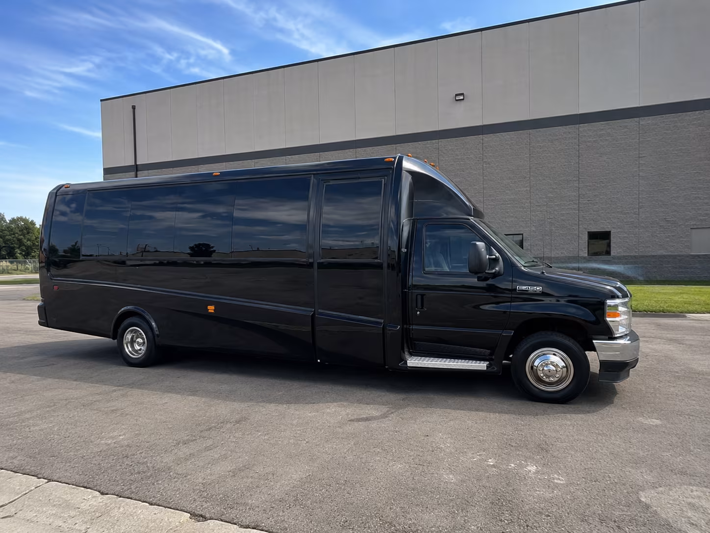 philadelphia corporate shuttle buses for philadelphia businesses