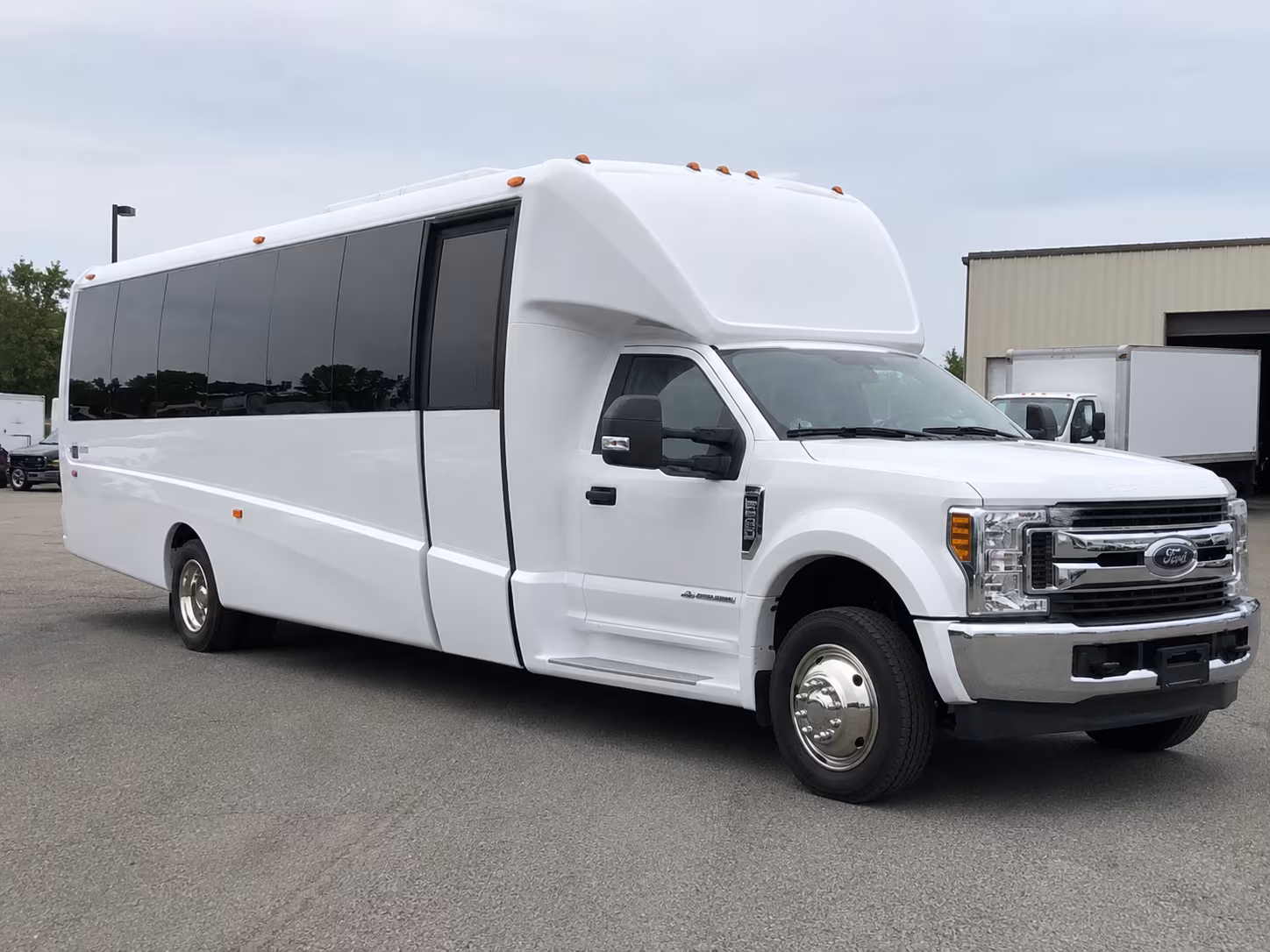 trenton government and military charter bus rentals in trenton