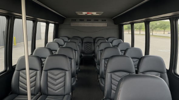 mount laurel 18 passenger minibus rental